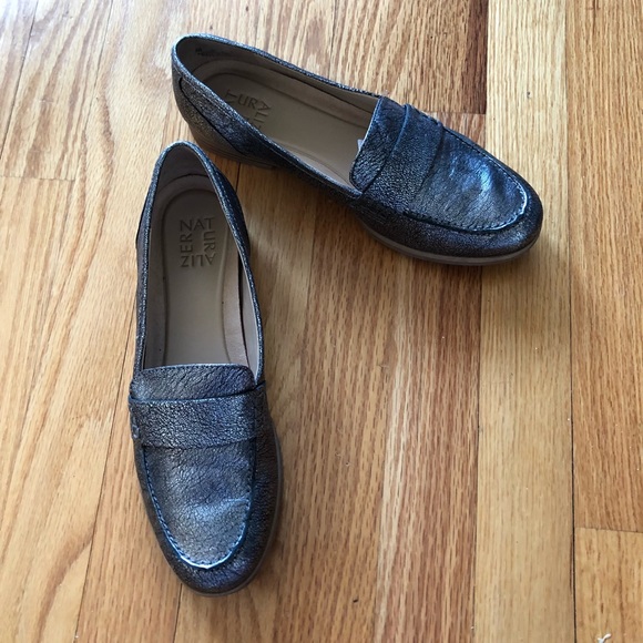 naturalizer veronica loafer